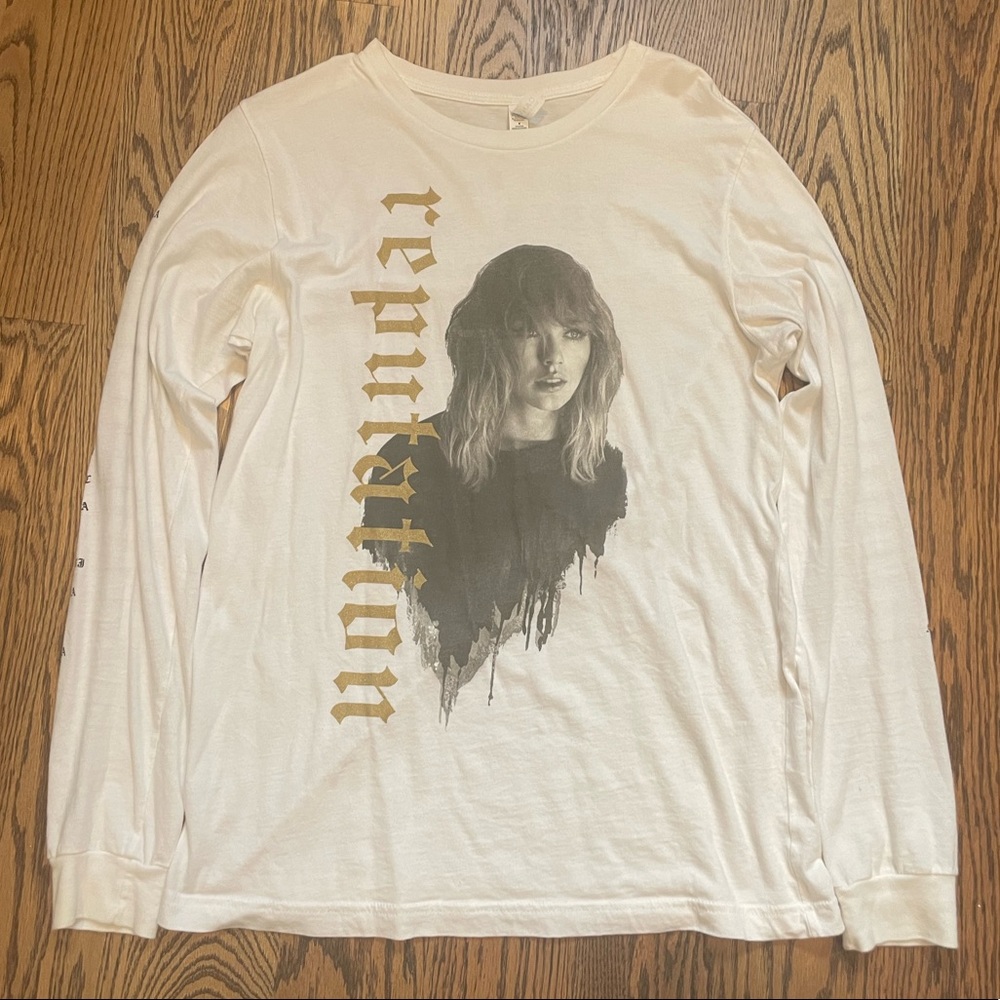 Taylor Swift Reputation Stadium Tour Long Sleeve